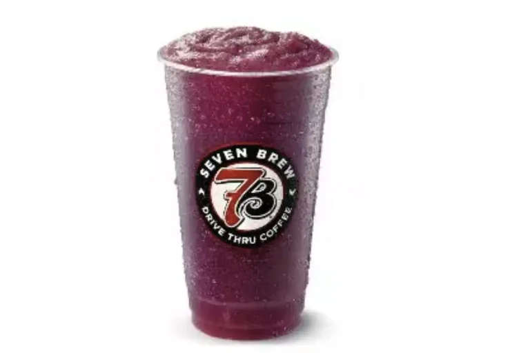 7 Brew Blue Pom Smoothie